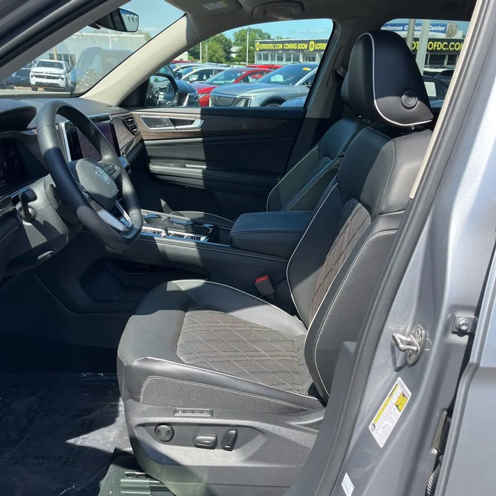 2024 Volkswagen Atlas SEL Premium R-Line 4Motion