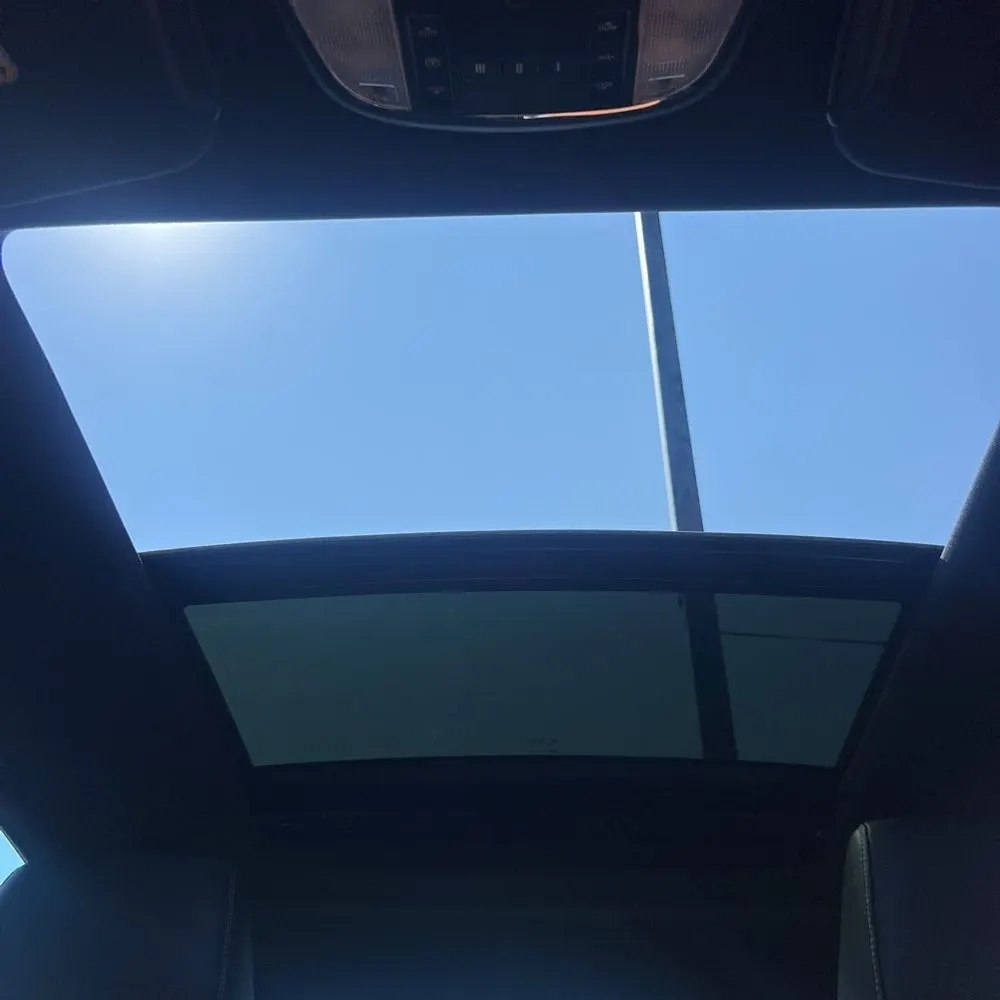 2023 Chrysler 300 C