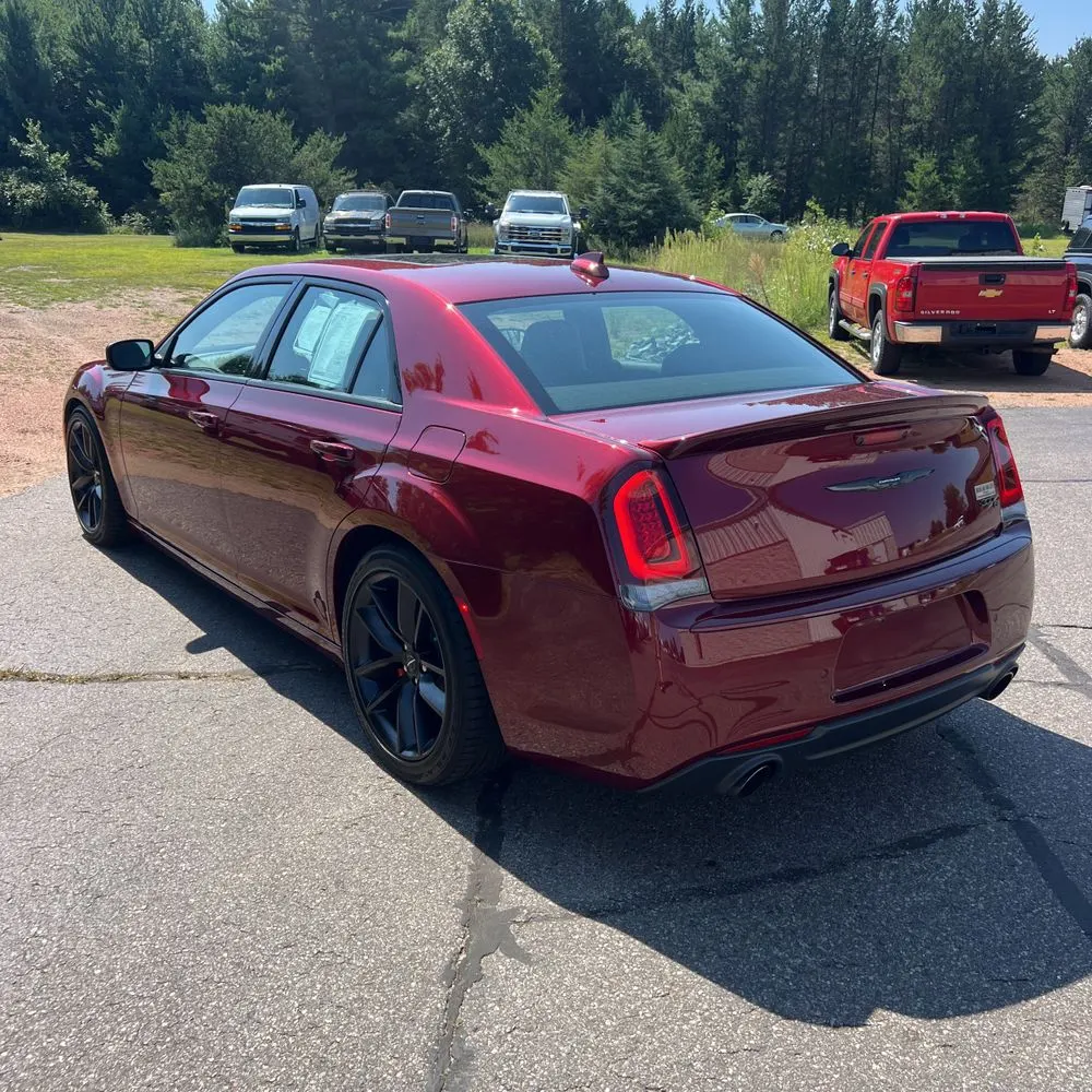 2023 Chrysler 300 C