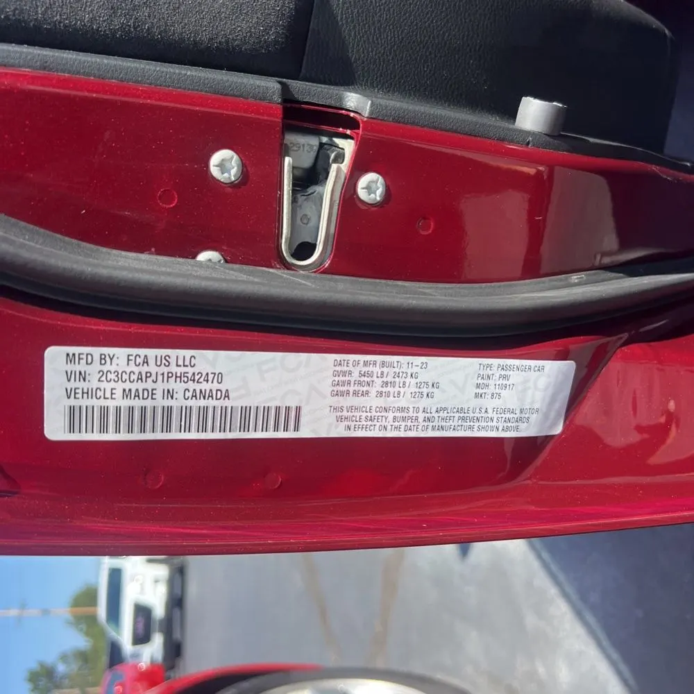 2023 Chrysler 300 C