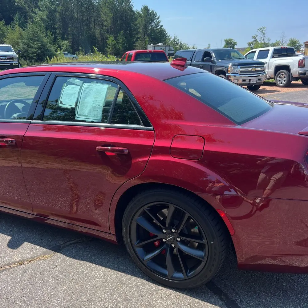 2023 Chrysler 300 C