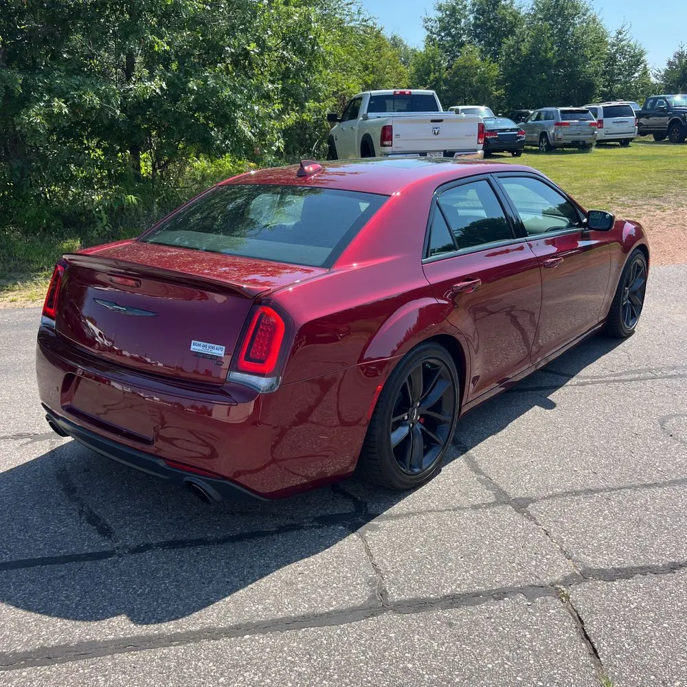2023 Chrysler 300 C