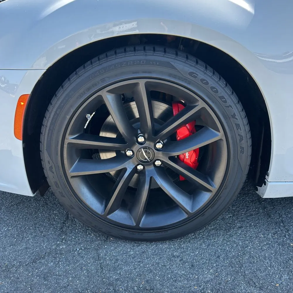 2023 Chrysler 300 C