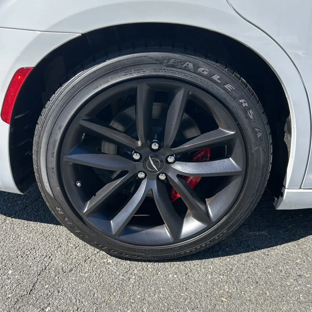 2023 Chrysler 300 C