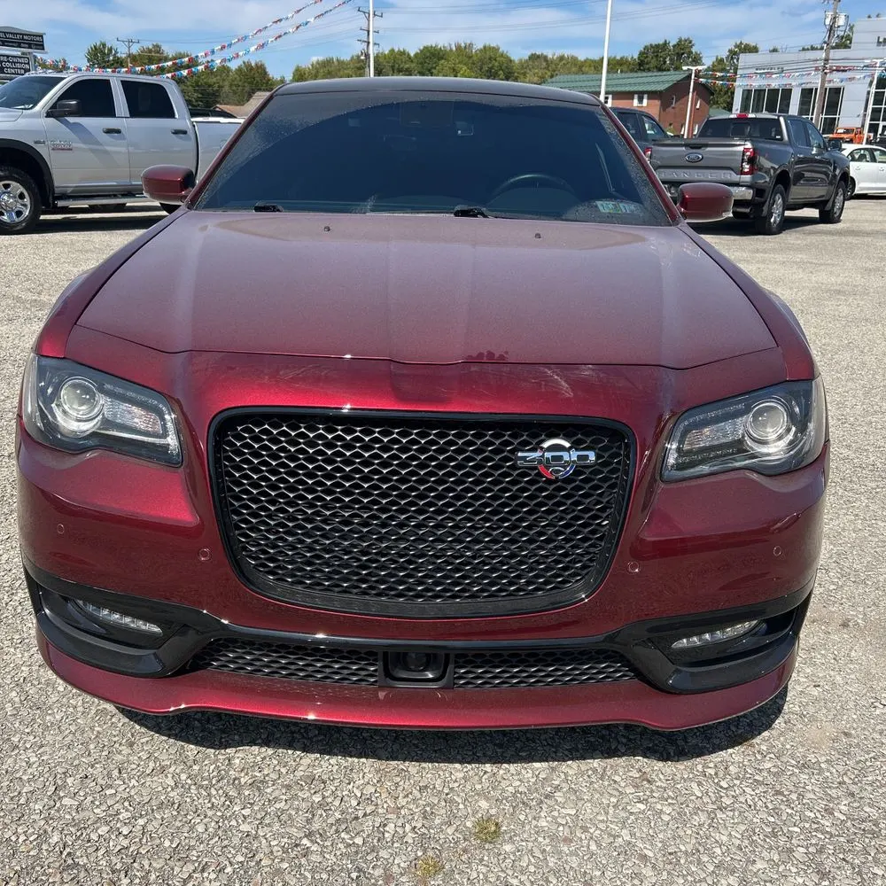 2023 Chrysler 300 C