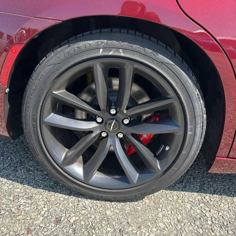 2023 Chrysler 300 C