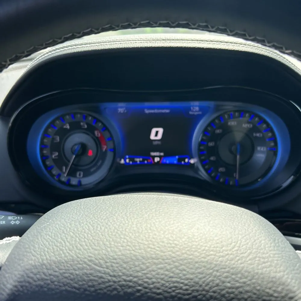 2023 Chrysler 300 C