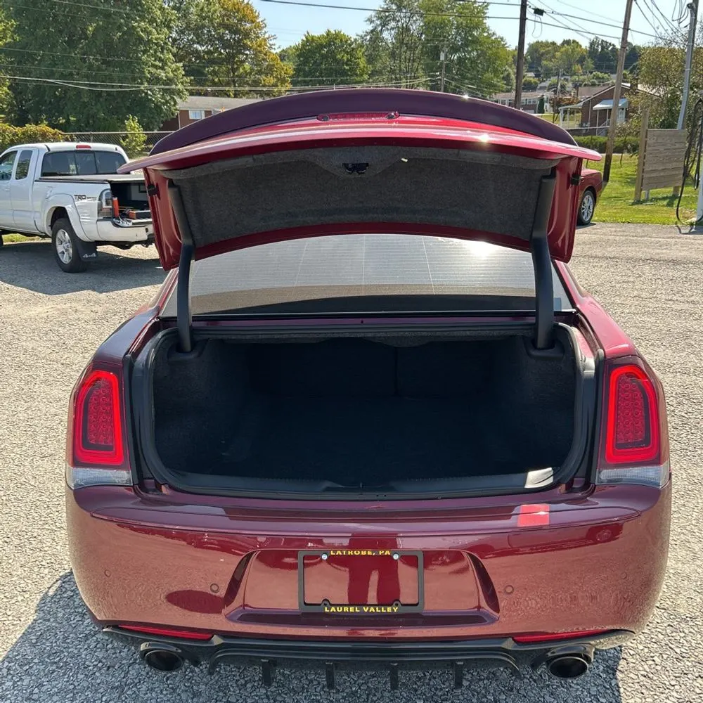 2023 Chrysler 300 C