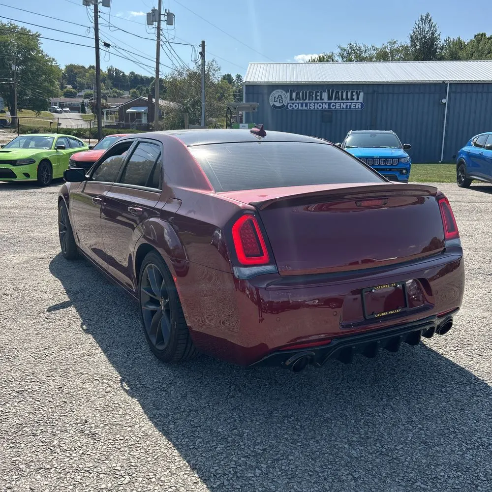 2023 Chrysler 300 C