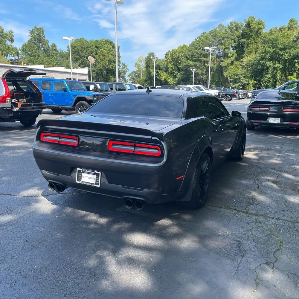2022 Dodge Challenger R/T SCAT PACK