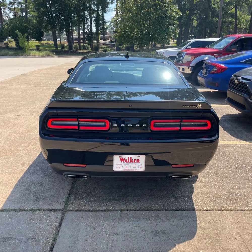 2022 Dodge Challenger R/T SCAT PACK