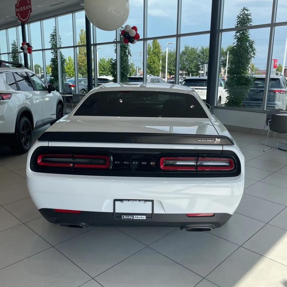 2022 Dodge Challenger R/T SCAT PACK