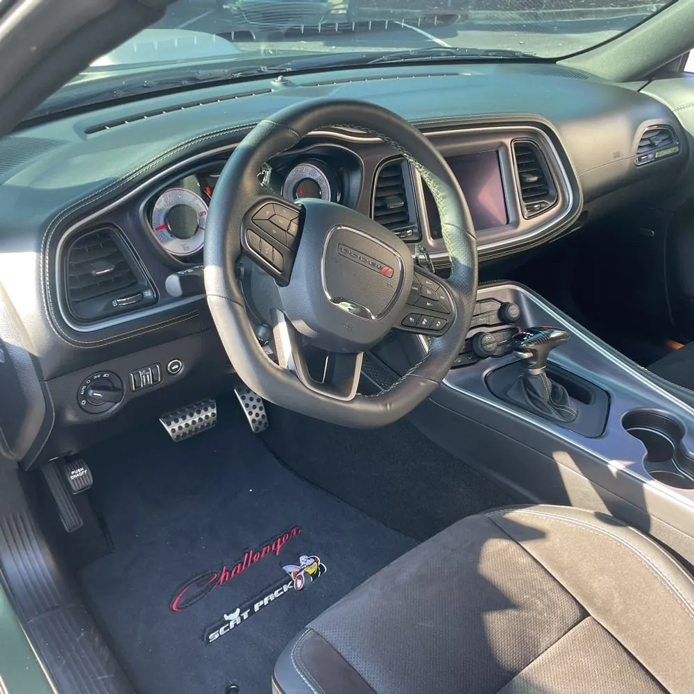 2023 Dodge Challenger R/T SCAT PACK