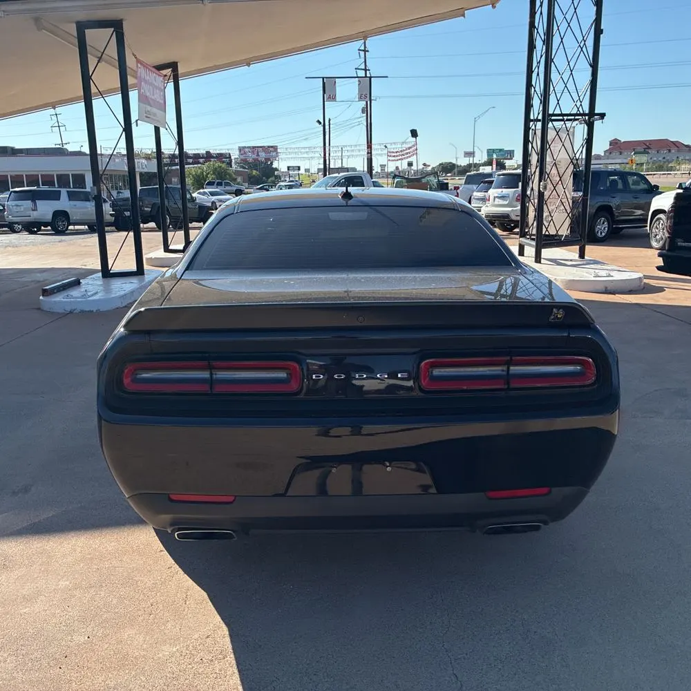 2023 Dodge Challenger R/T SCAT PACK