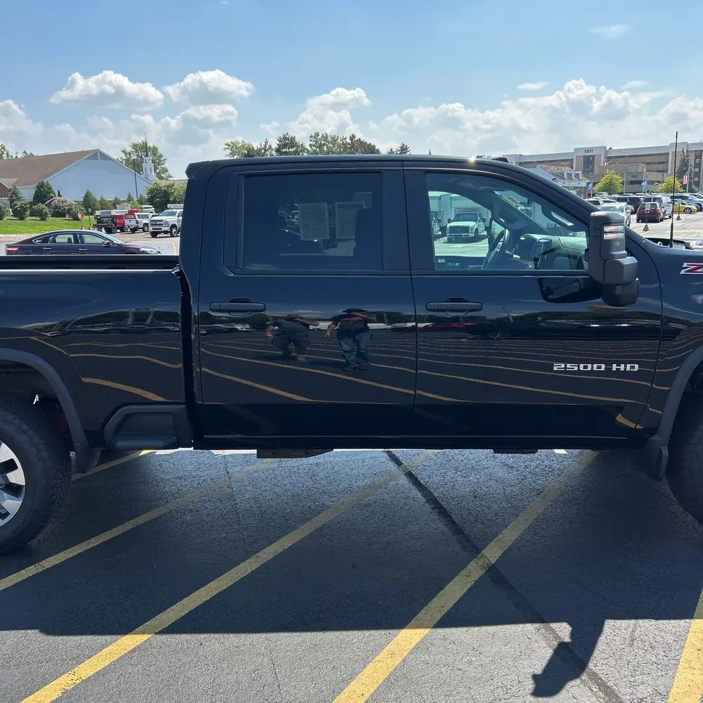 2024 Chevrolet Silverado 2500 Custom