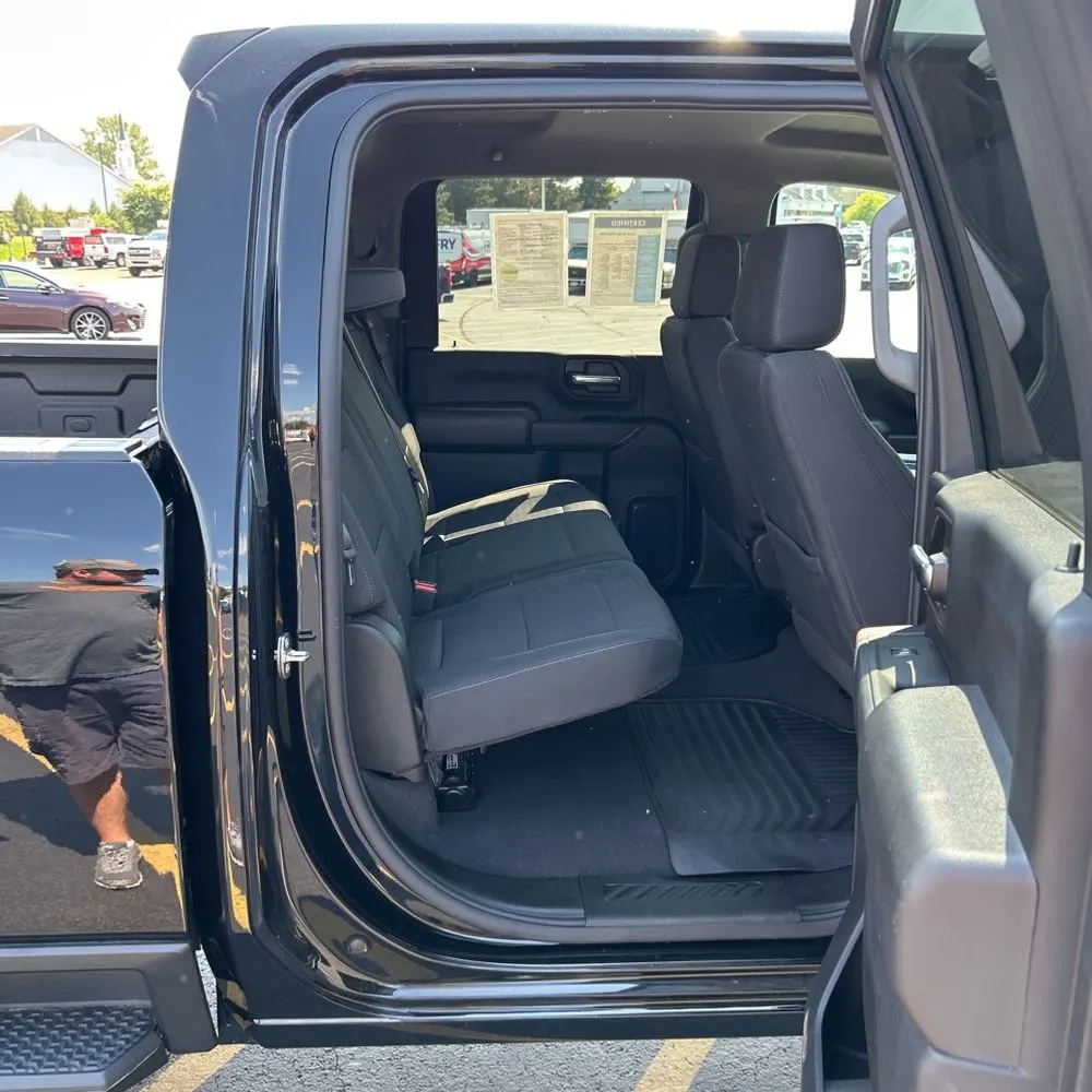 2024 Chevrolet Silverado 2500 Custom