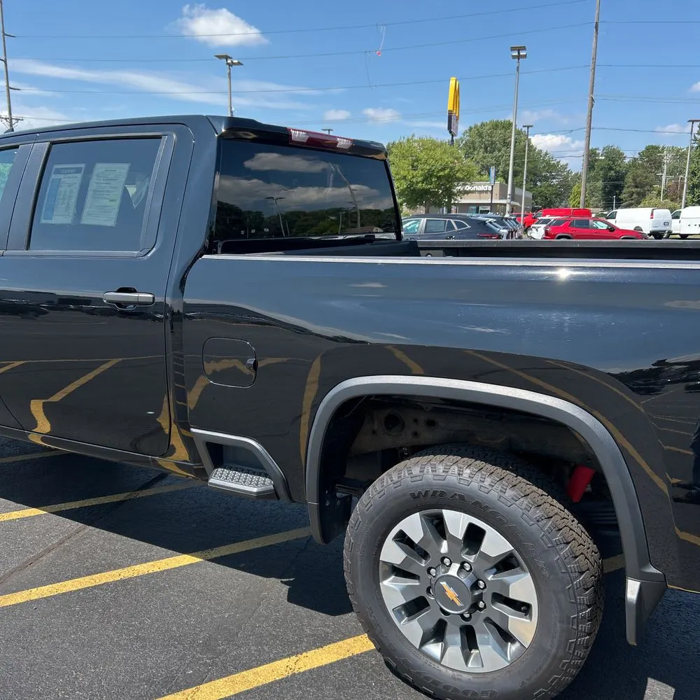 2024 Chevrolet Silverado 2500 Custom