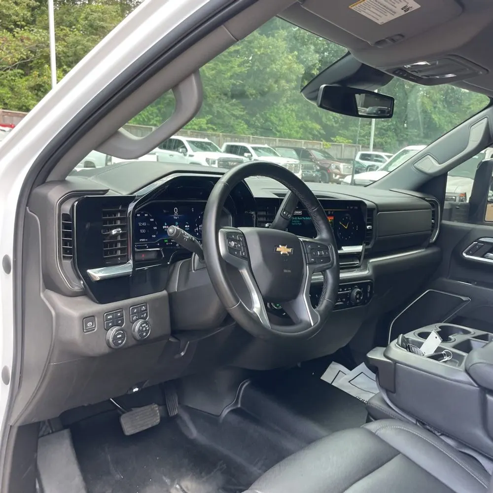 2024 Chevrolet Silverado 2500HD LTZ