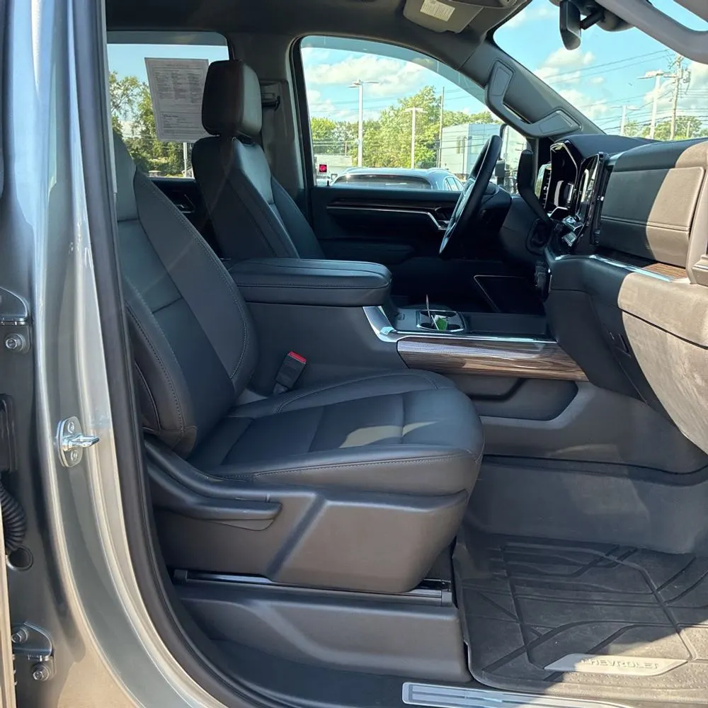 2025 Chevrolet Silverado 2500HD LT