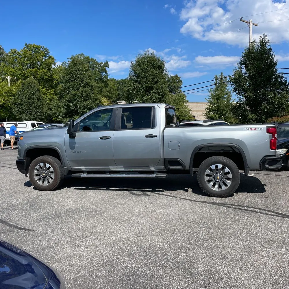 2024 Chevrolet Silverado 2500HD Custom