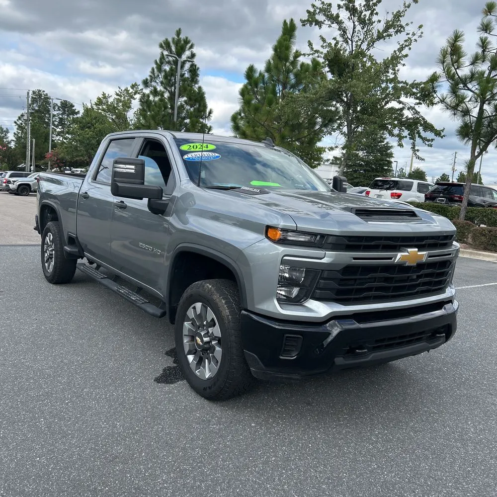 2024 Chevrolet Silverado 2500HD Custom