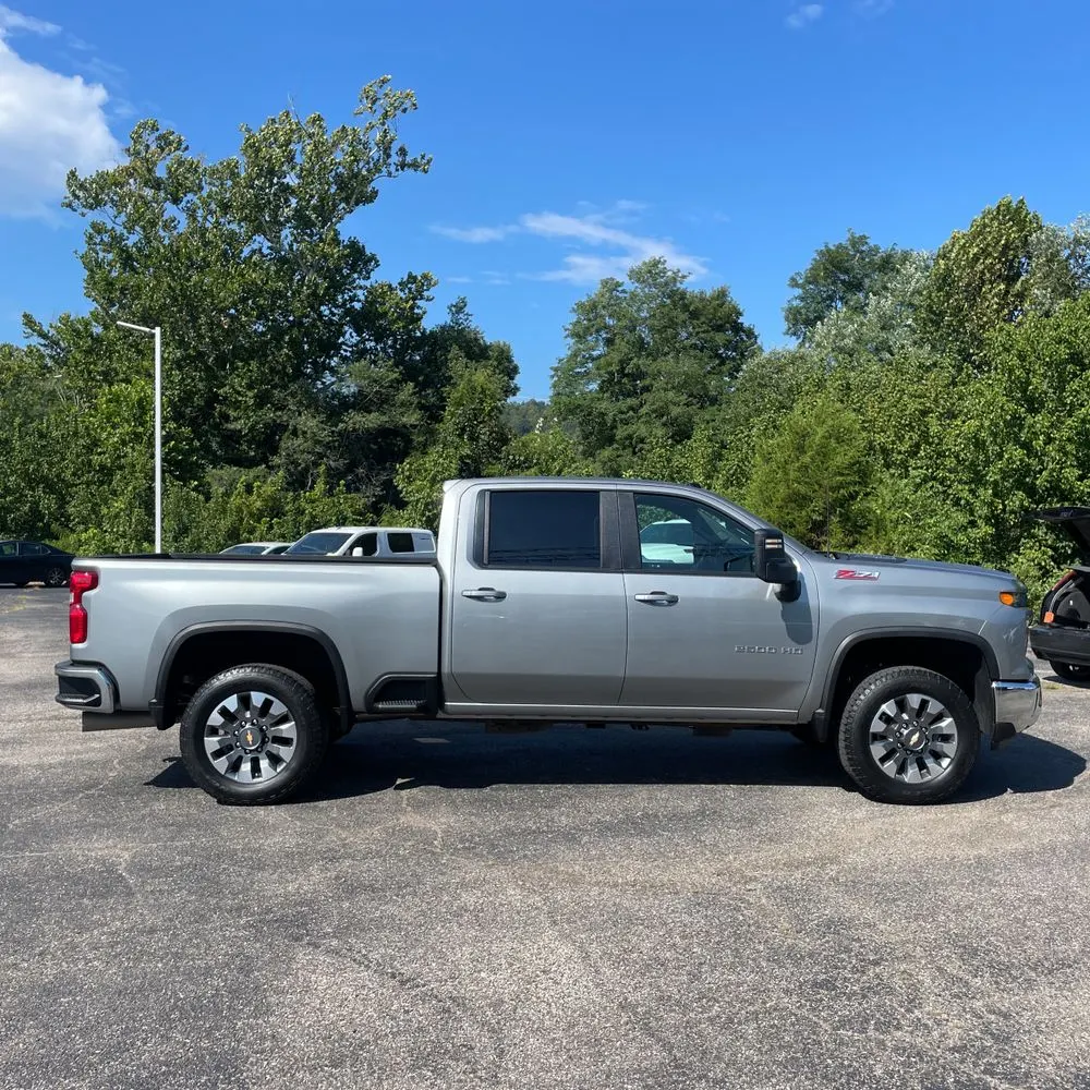 2024 Chevrolet Silverado 2500HD LT