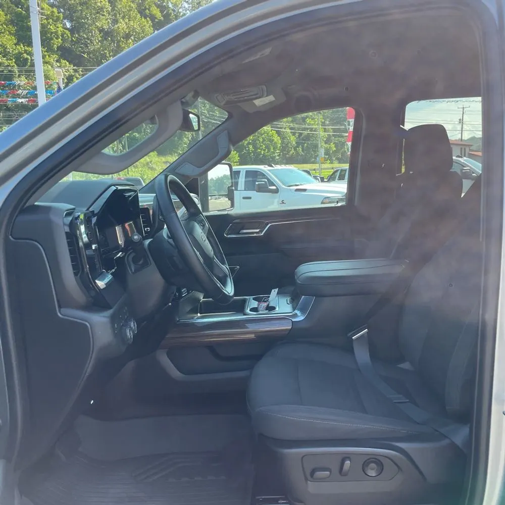 2024 Chevrolet Silverado 2500HD LT