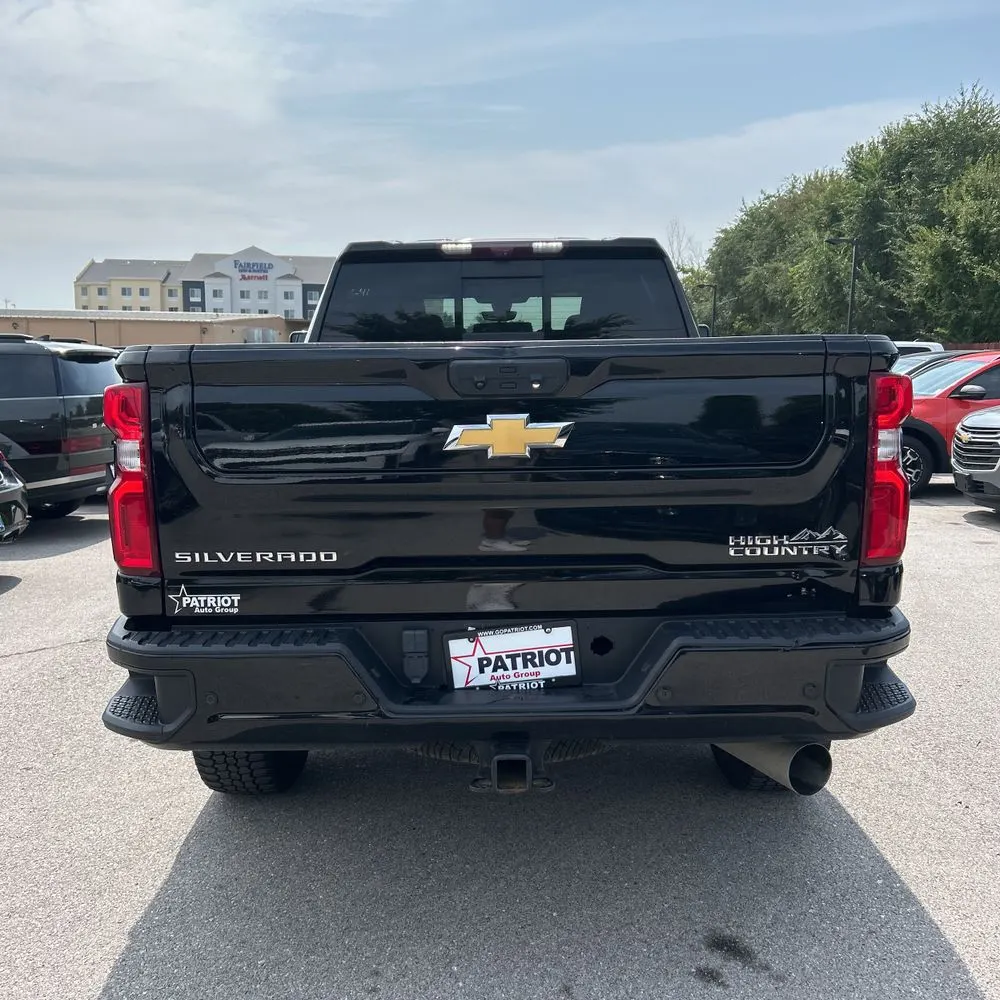 2023 Chevrolet Silverado 2500HD High Country