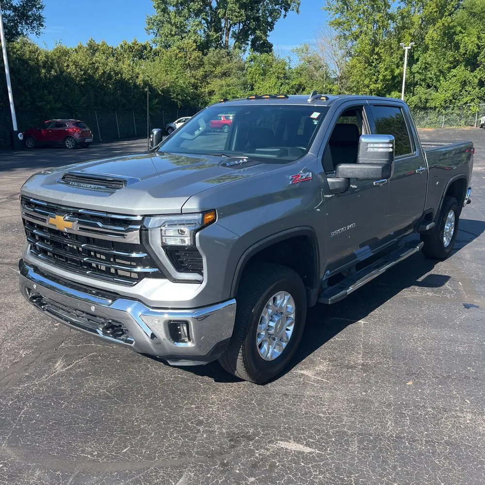 2024 Chevrolet Silverado 3500HD LTZ