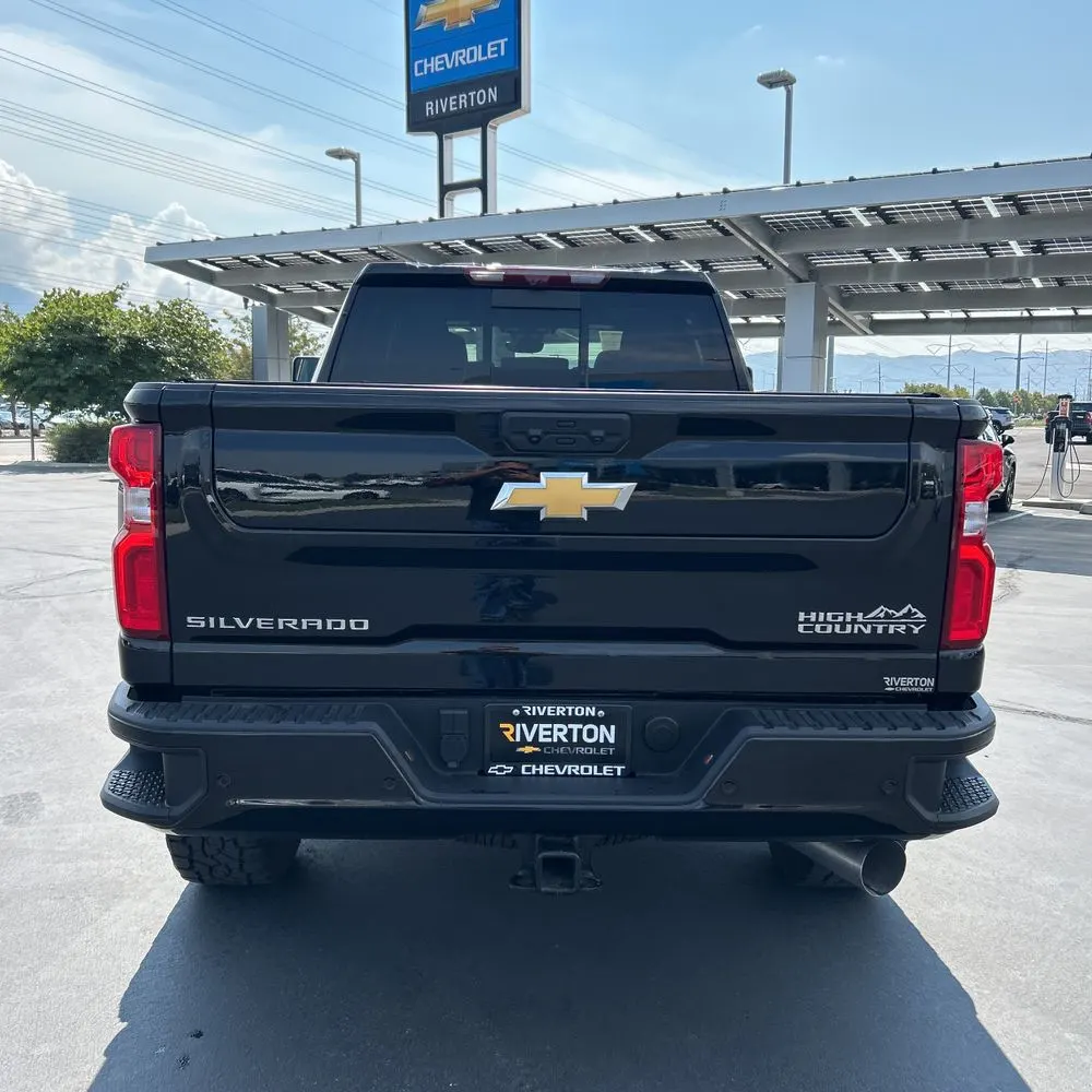 2022 Chevrolet Silverado 3500HD High Country
