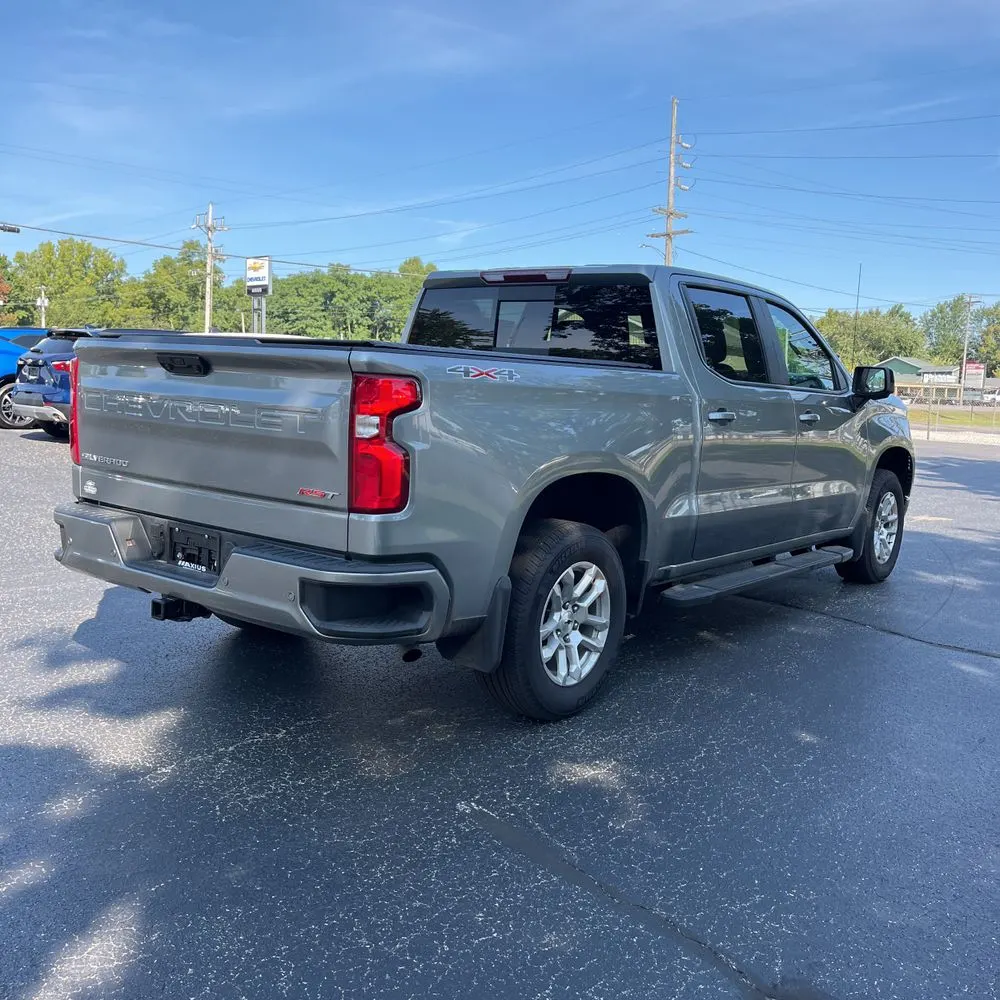 2024 Chevrolet Silverado 1500 RST