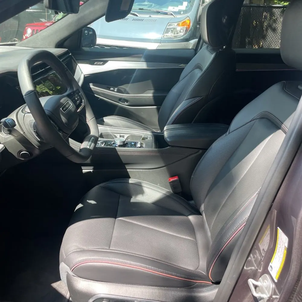 2024 Jeep Wagoneer S Launch Edition