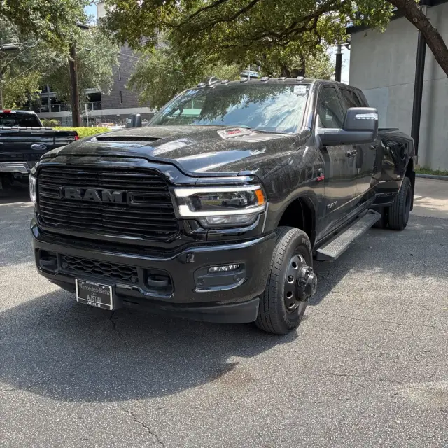 2024 Ram 3500 Laramie