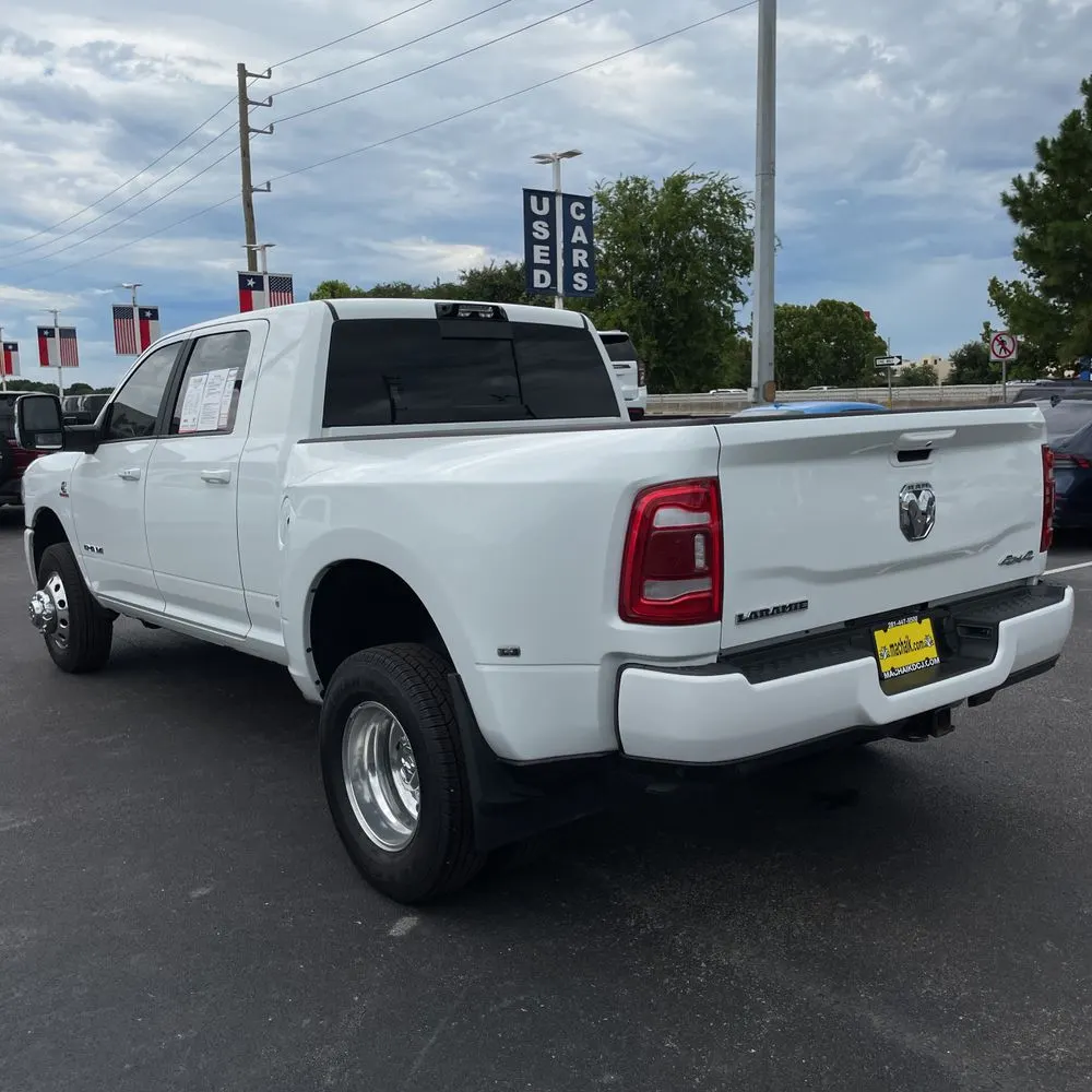2024 Ram 3500 Laramie