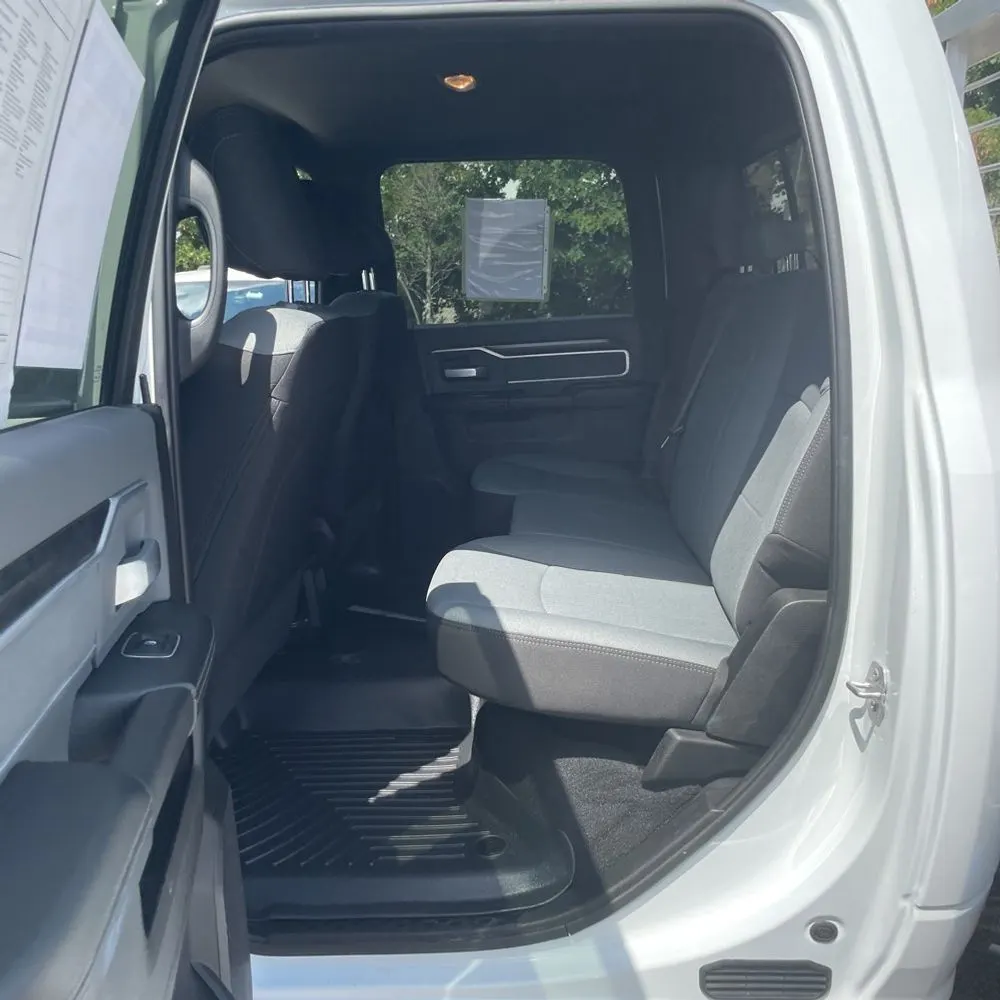 2023 Ram 3500 Cab/Chassis SLT