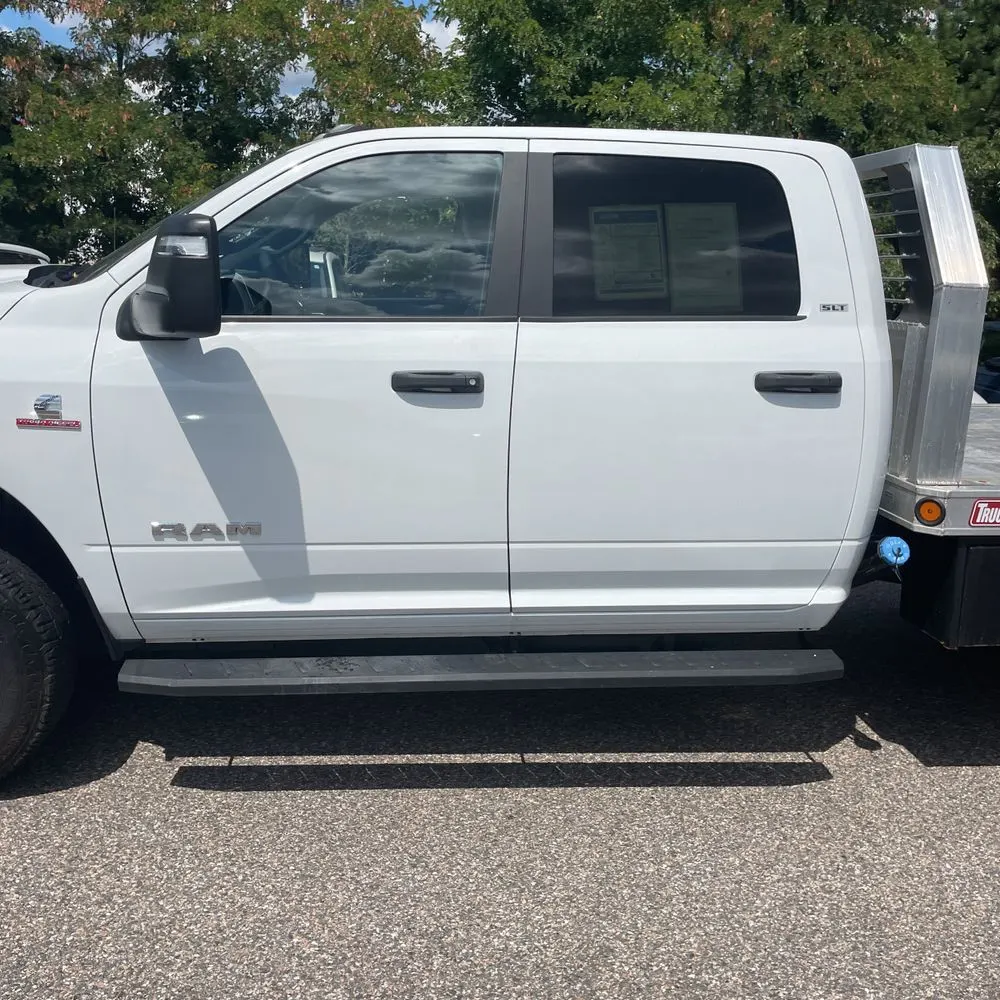 2023 Ram 3500 Cab/Chassis SLT