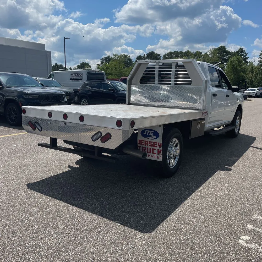 2023 Ram 3500 Cab/Chassis SLT