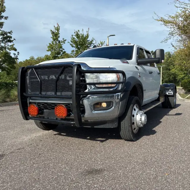 2022 Ram Commercial Tradesman CA60-84 CREW CAB/CHASSIS 4X4 6.7L