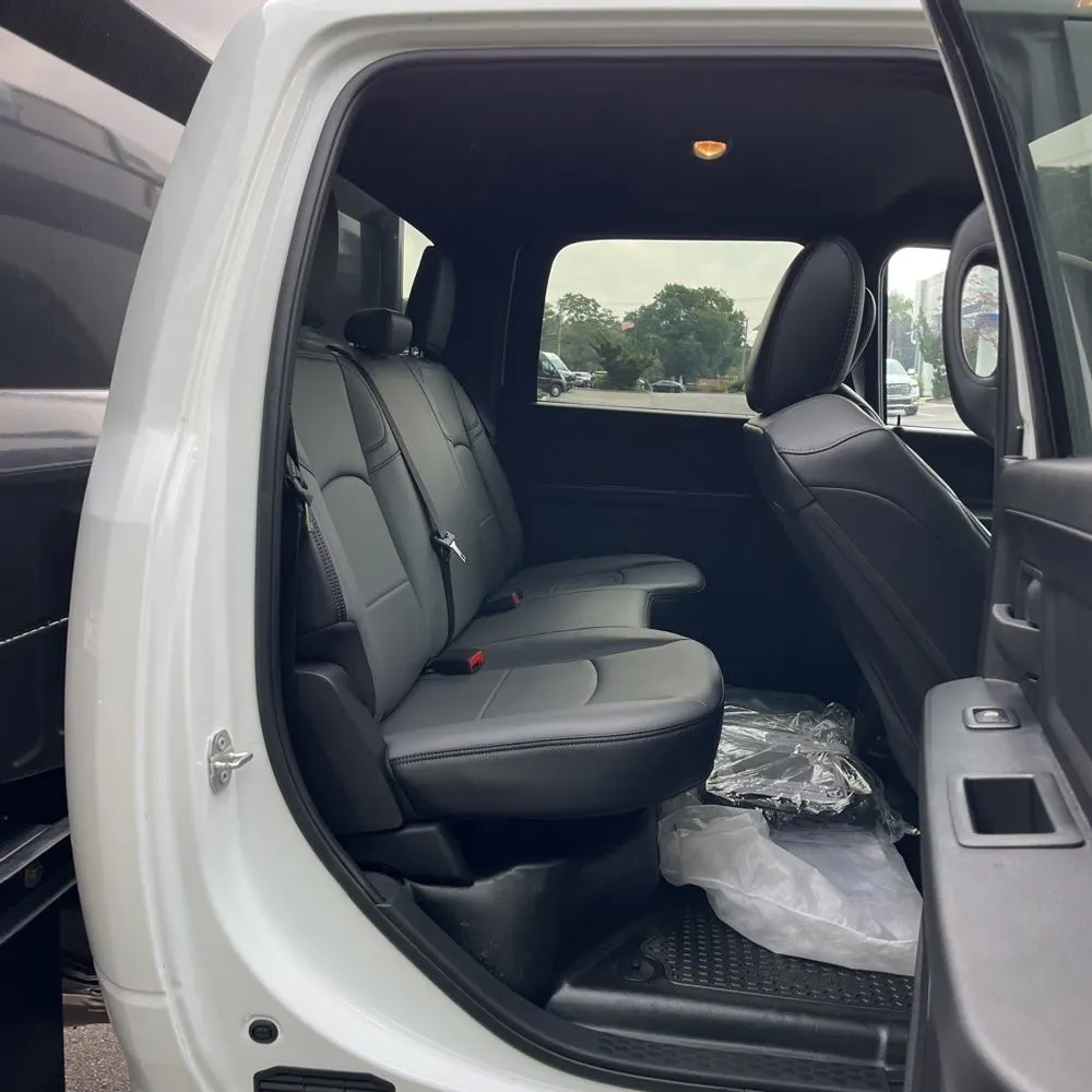 2024 Ram 3500 Cab/Chassis Tradesman