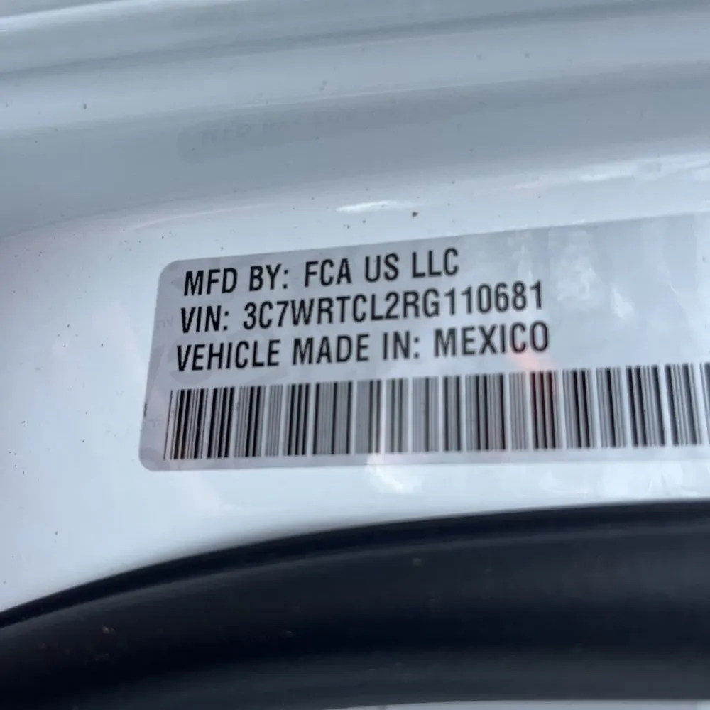 2024 Ram 3500 Cab/Chassis Tradesman