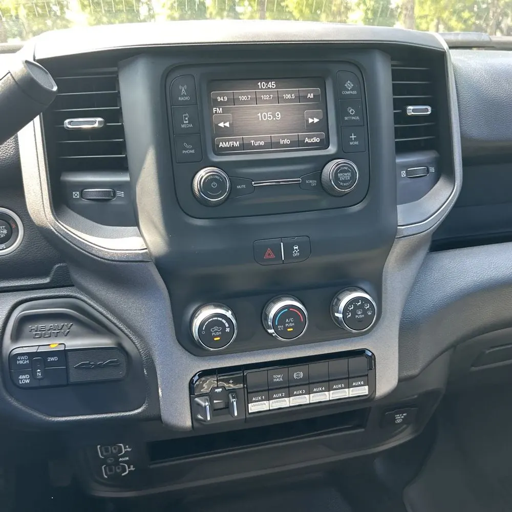 2024 Ram 3500 Cab/Chassis Tradesman