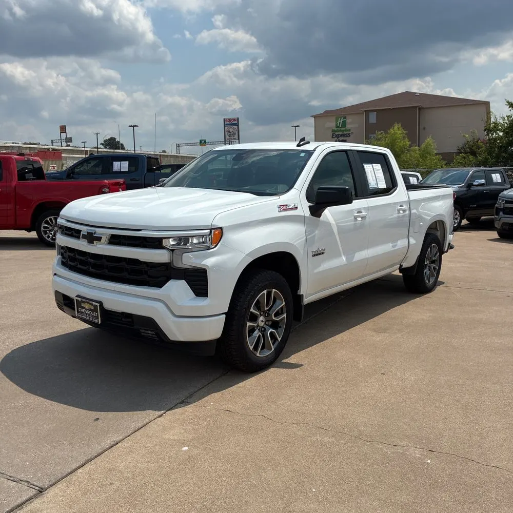 2024 Chevrolet Silverado 1500 RST