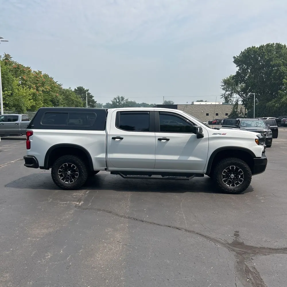 2024 Chevrolet Silverado 1500 ZR2