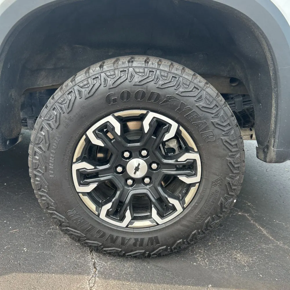 2024 Chevrolet Silverado 1500 ZR2