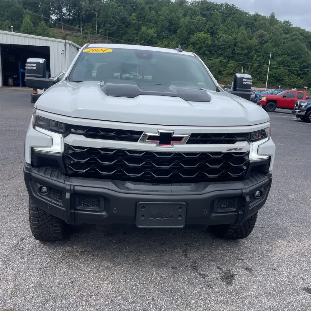 2024 Chevrolet Silverado 1500 ZR2
