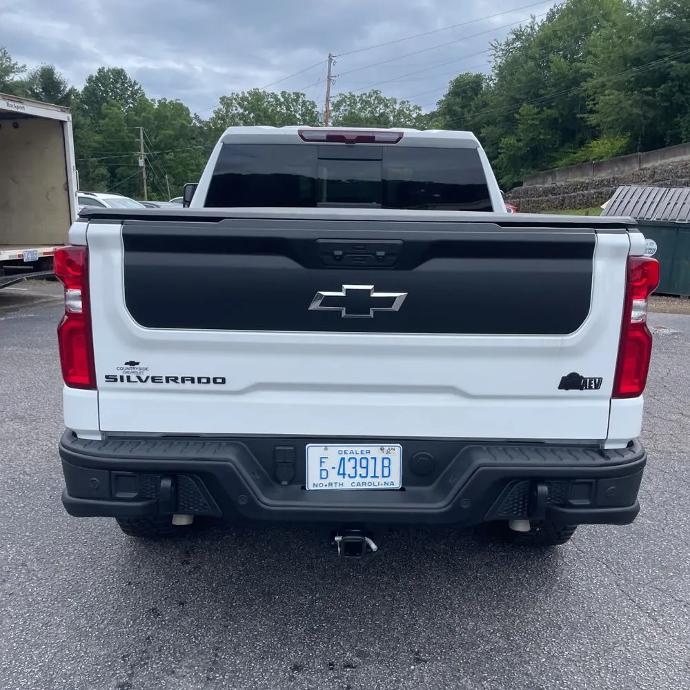2024 Chevrolet Silverado 1500 ZR2