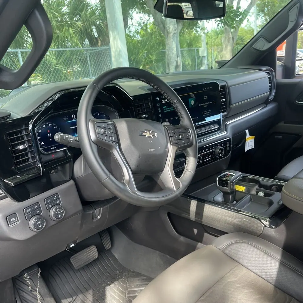 2024 Chevrolet Silverado 1500 ZR2