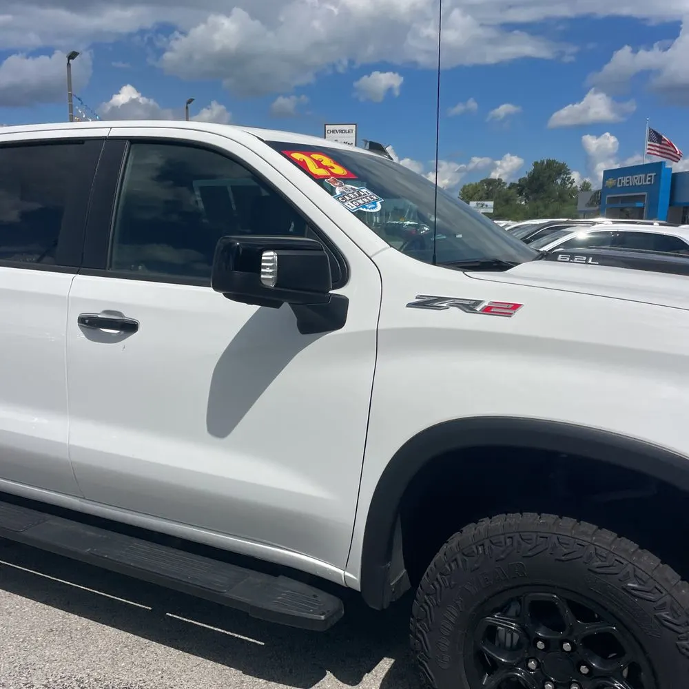 2023 Chevrolet Silverado 1500 ZR2