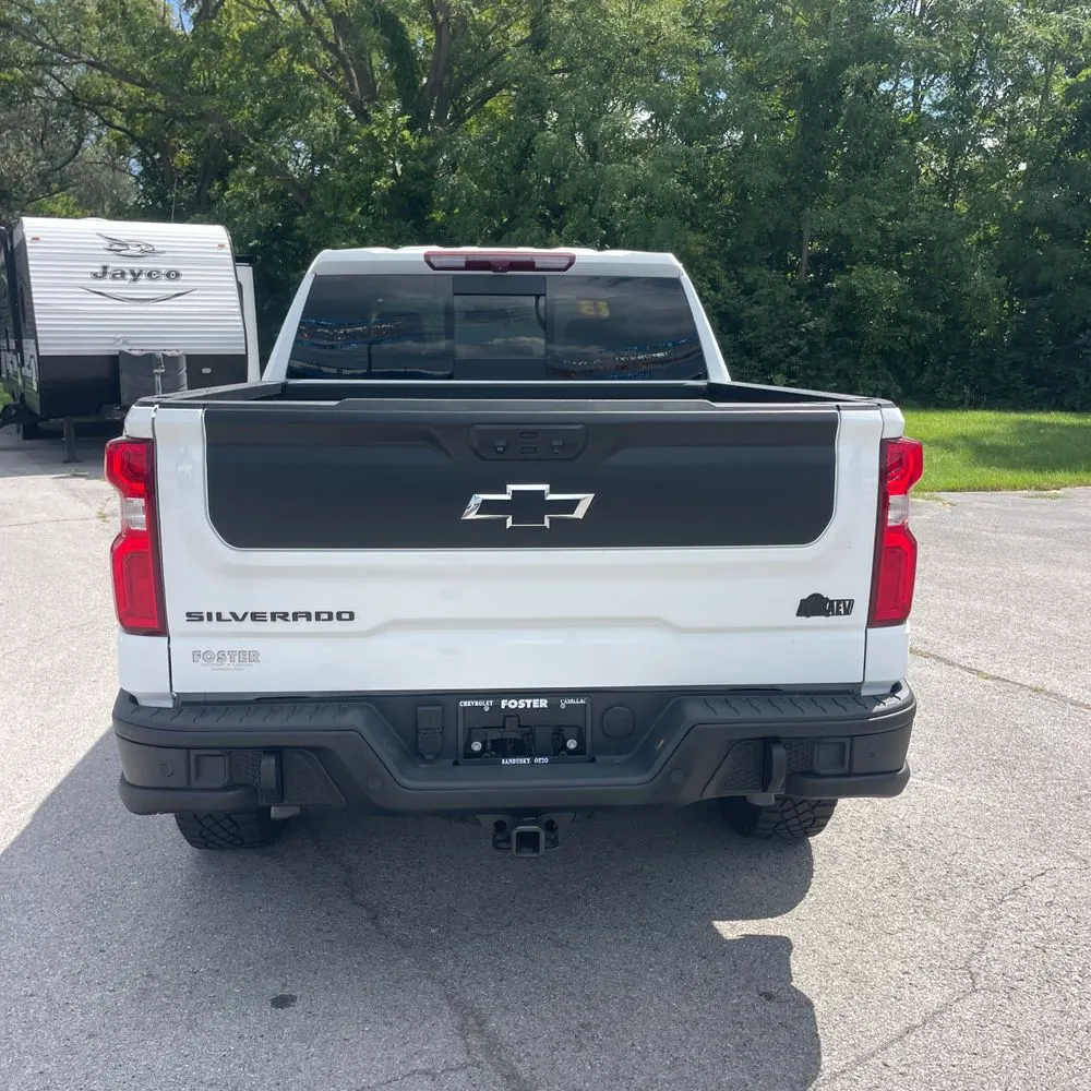 2023 Chevrolet Silverado 1500 ZR2