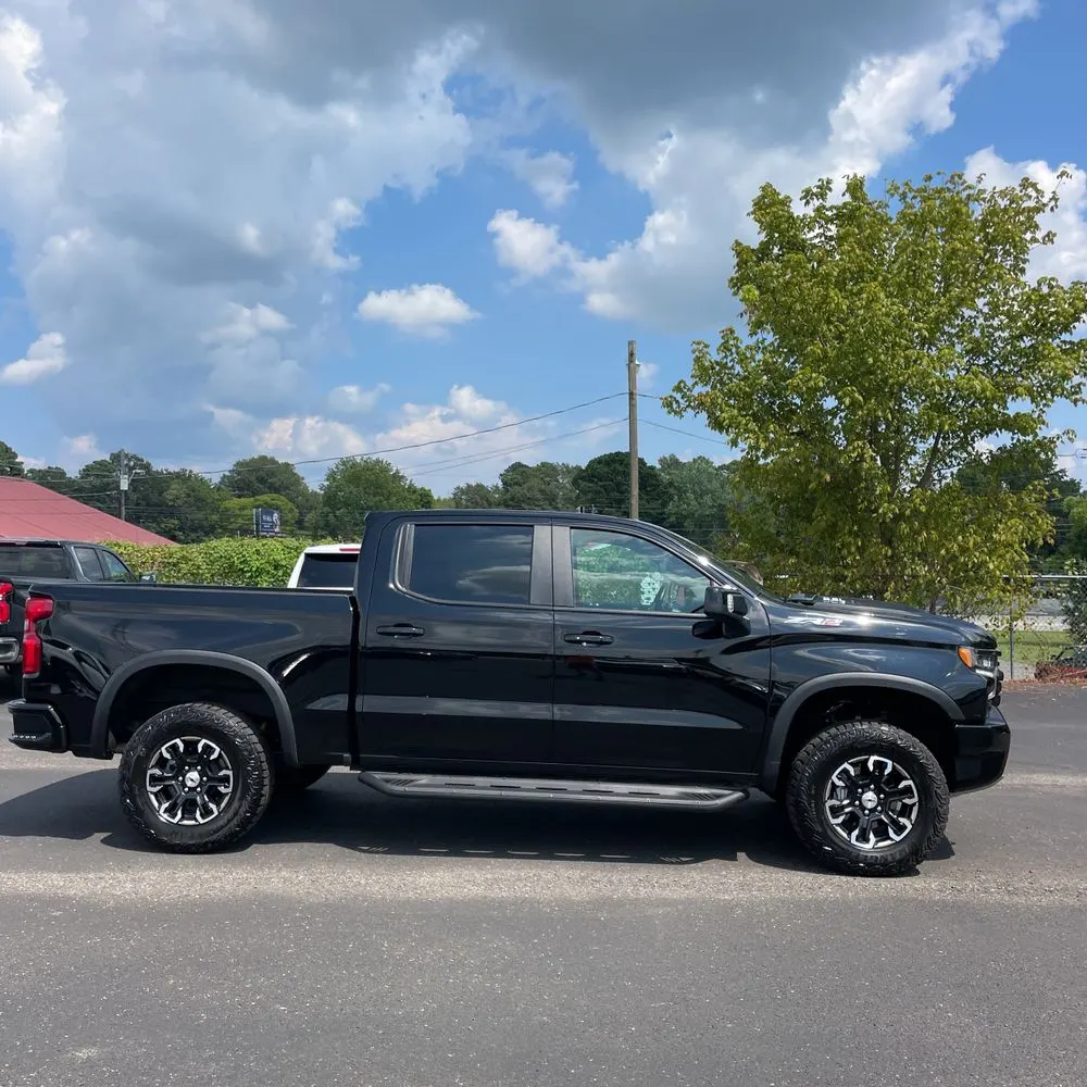 2024 Chevrolet Silverado 1500 ZR2